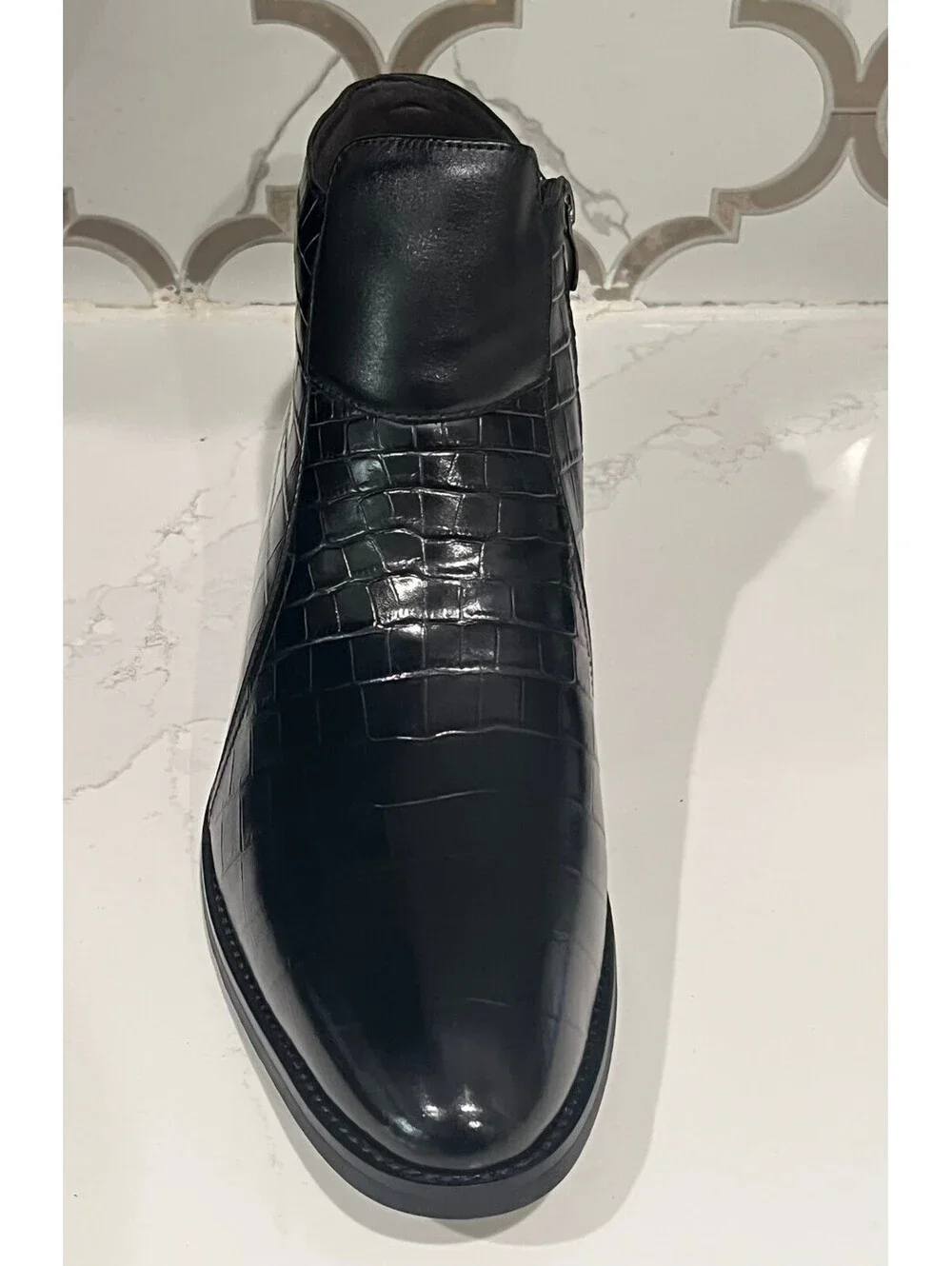 Men's Black Cowhide, Crocodile Print, Lined, Ankle Boots Zip Up, SZ 11